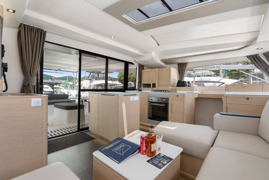 Fountaine Pajot FP 44 Maestro Serenus
