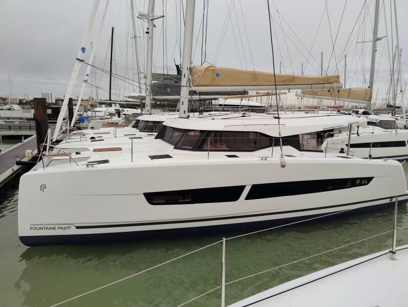 Fountaine Pajot FP 44 Quatuor Lizzie