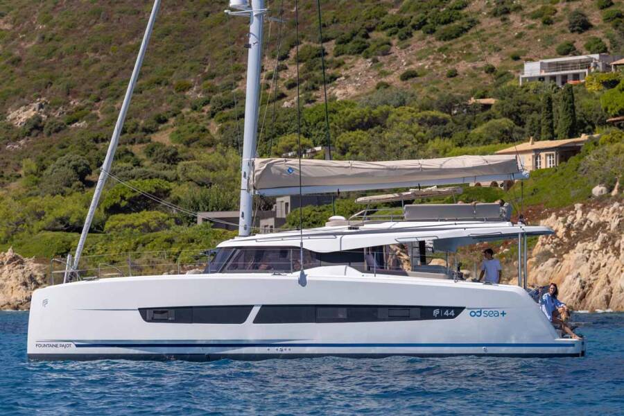 Fountaine Pajot FP 44 Quatuor Makatea
