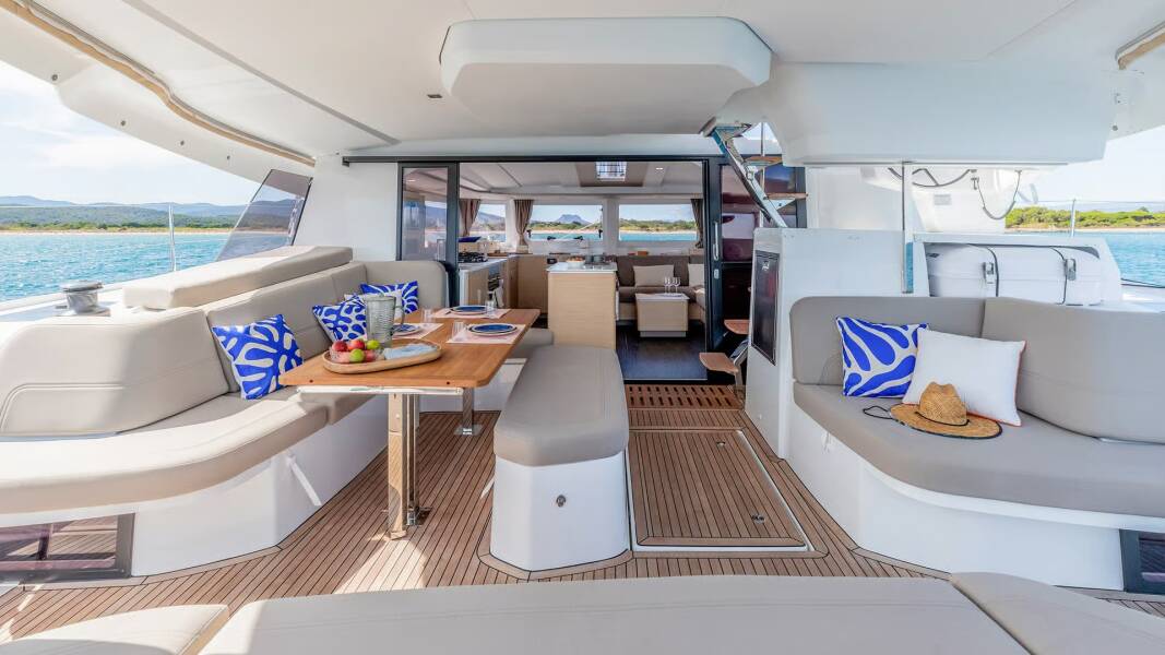 Fountaine Pajot FP 44 Quatuor Magic Hour