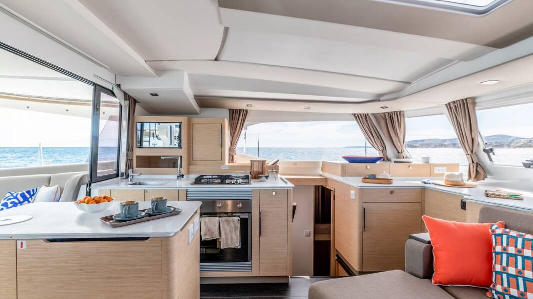 Fountaine Pajot FP 44 Quatuor Magic Hour