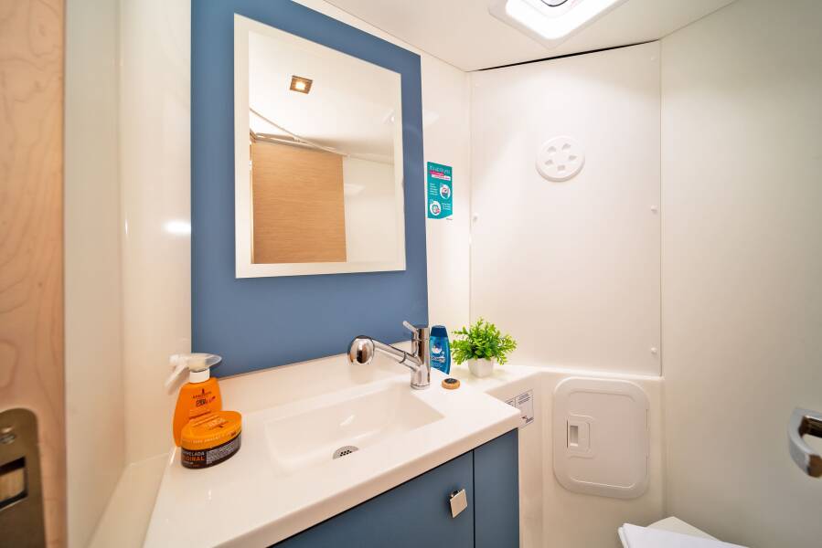 Fountaine Pajot Isla 40 First Step