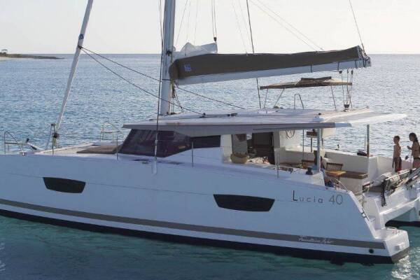 Fountaine Pajot Lucia 40 Space