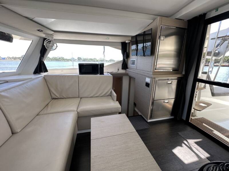 Fountaine Pajot Lucia 40 Oasis