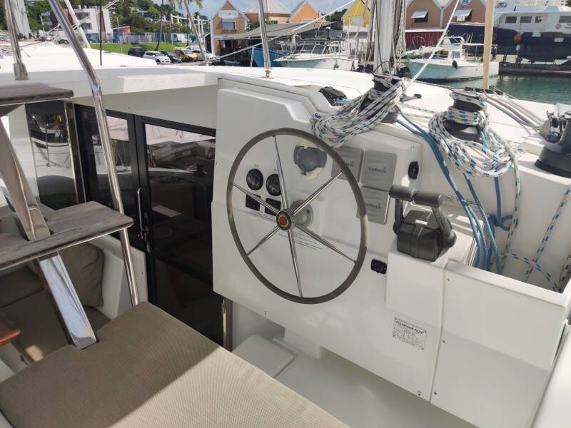 Fountaine Pajot Lucia 40 GINGER