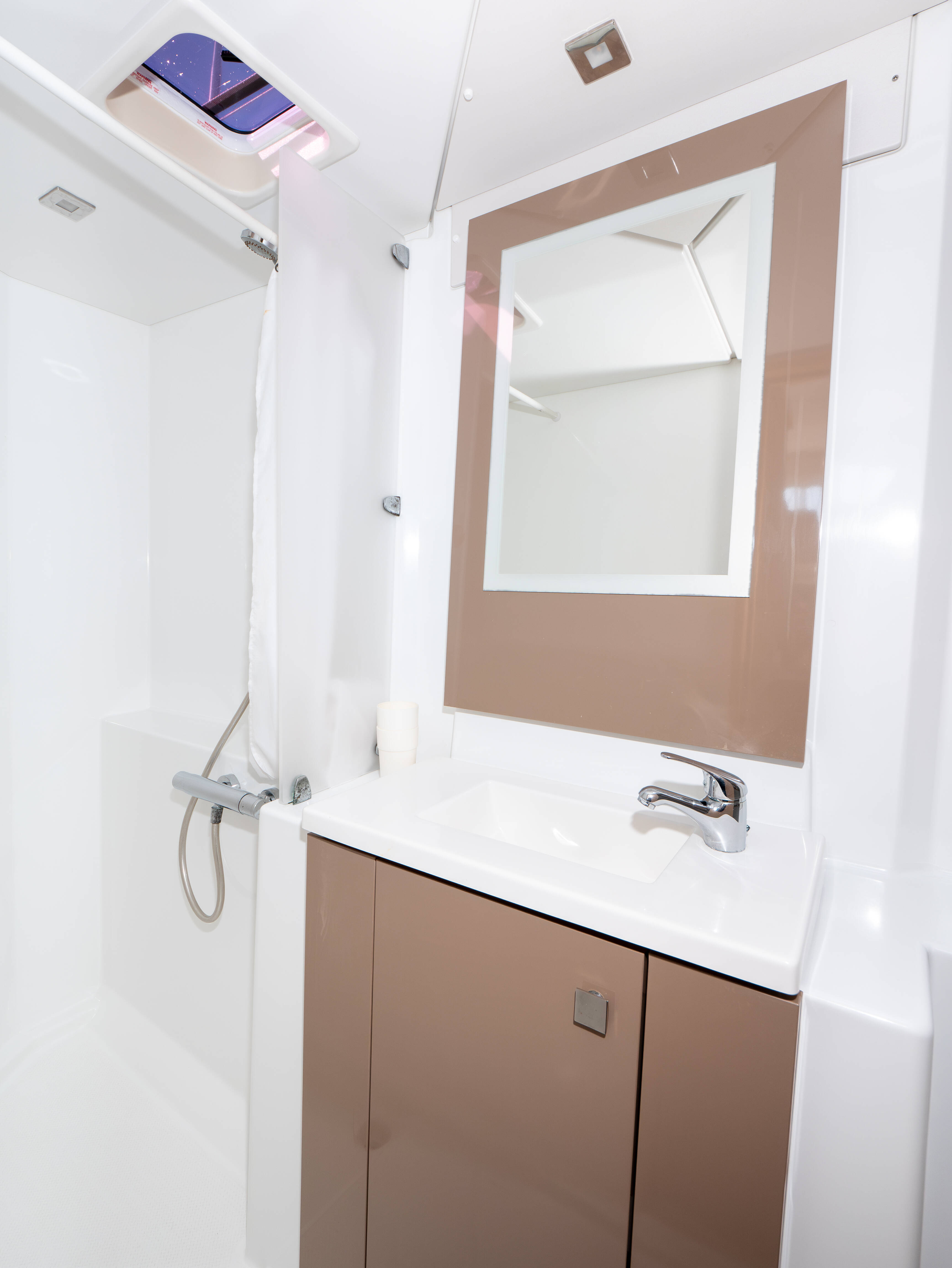 Fountaine Pajot Lucia 40 Luce