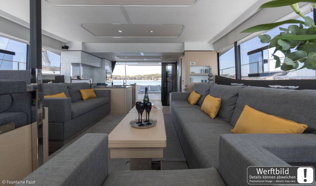 Fountaine Pajot MY6 Mamma Mia