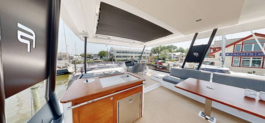 Fountaine Pajot MY6 La Dolce Vita