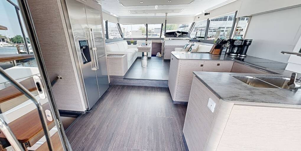 Fountaine Pajot MY6 La Dolce Vita