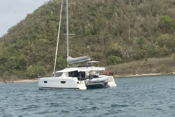 Fountaine Pajot Saba 50 Apres Ski