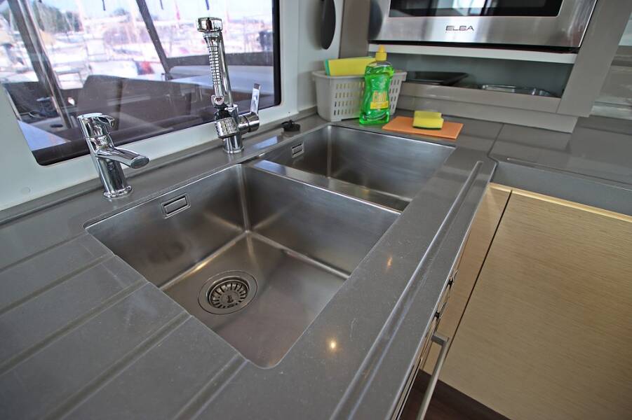 Fountaine Pajot Saona 47 Quintet Felicia