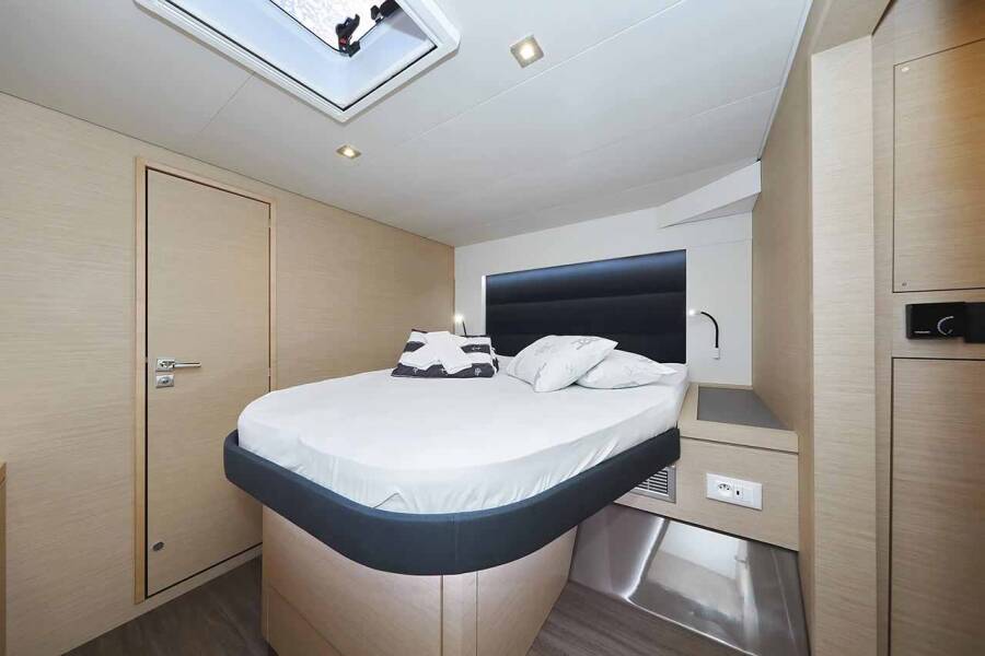 Fountaine Pajot Saona 47 Quintet Fee