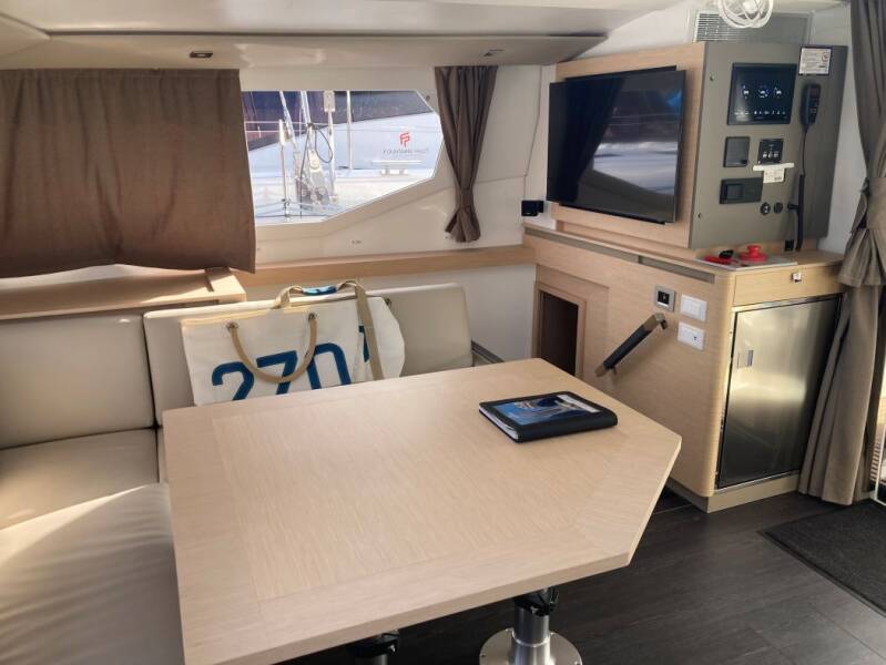 Fountaine Pajot Tanna 47 Maestro Aquaphoria