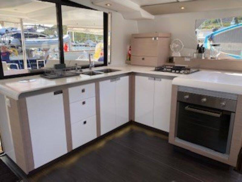 Fountaine Pajot Tanna 47 Ojala