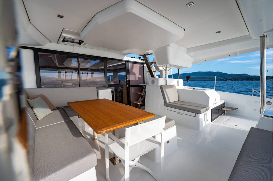 Fountaine Pajot Tanna 47 Calypso