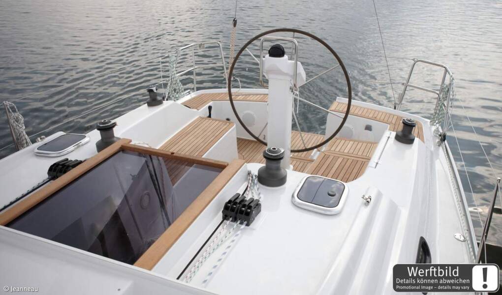 Hanse 325 