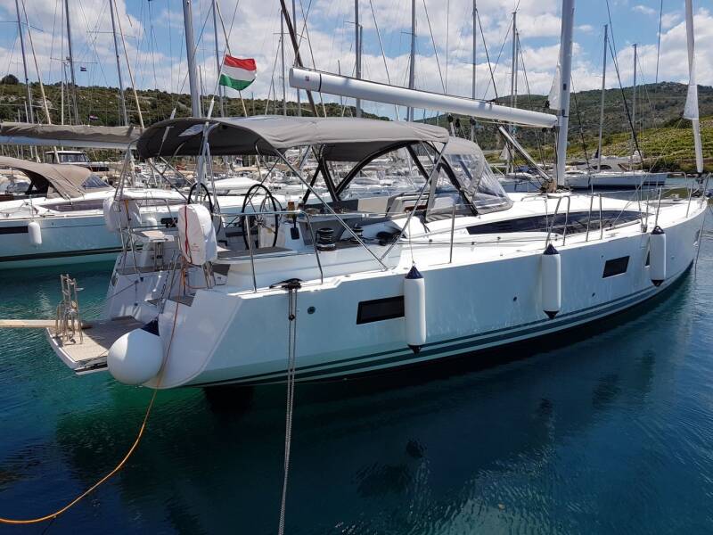 Jeanneau 54 Blue Dream