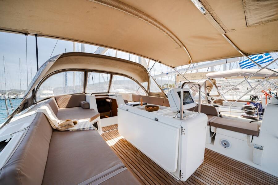 Jeanneau 54 Celena IV