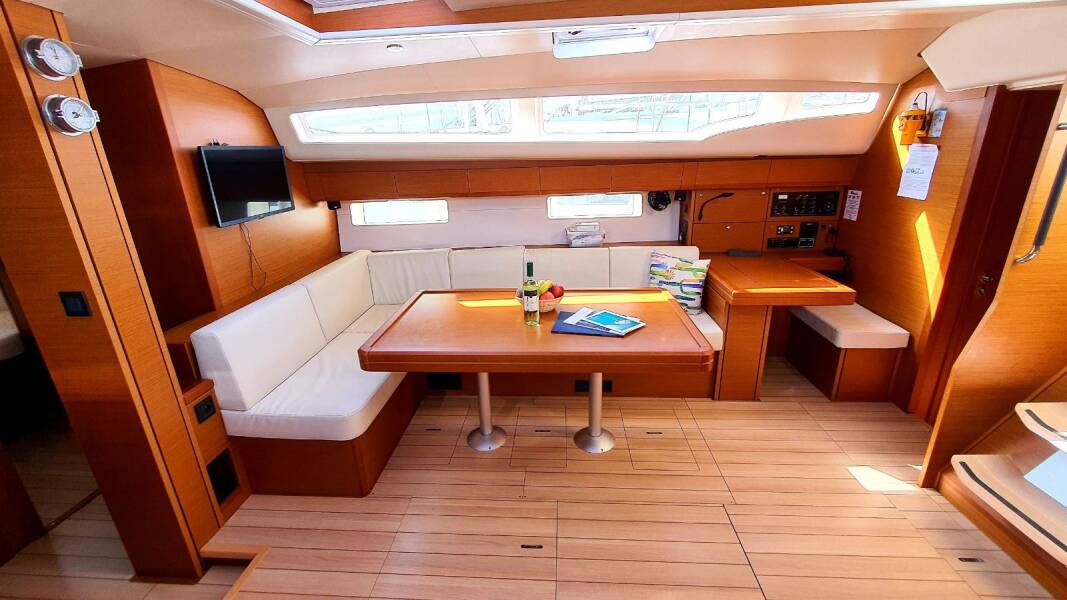 Jeanneau 54 Magic Angel