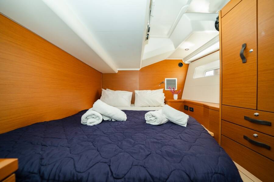 Jeanneau 54 Nobilis One