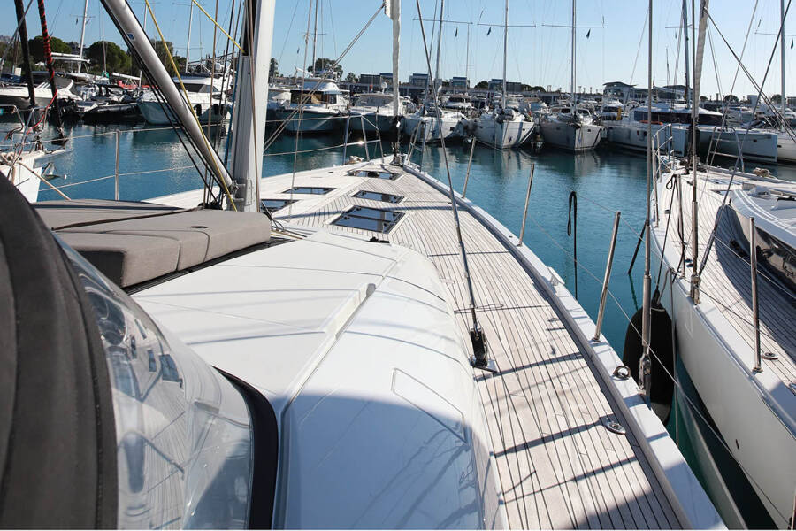 Jeanneau 60 Lyra 