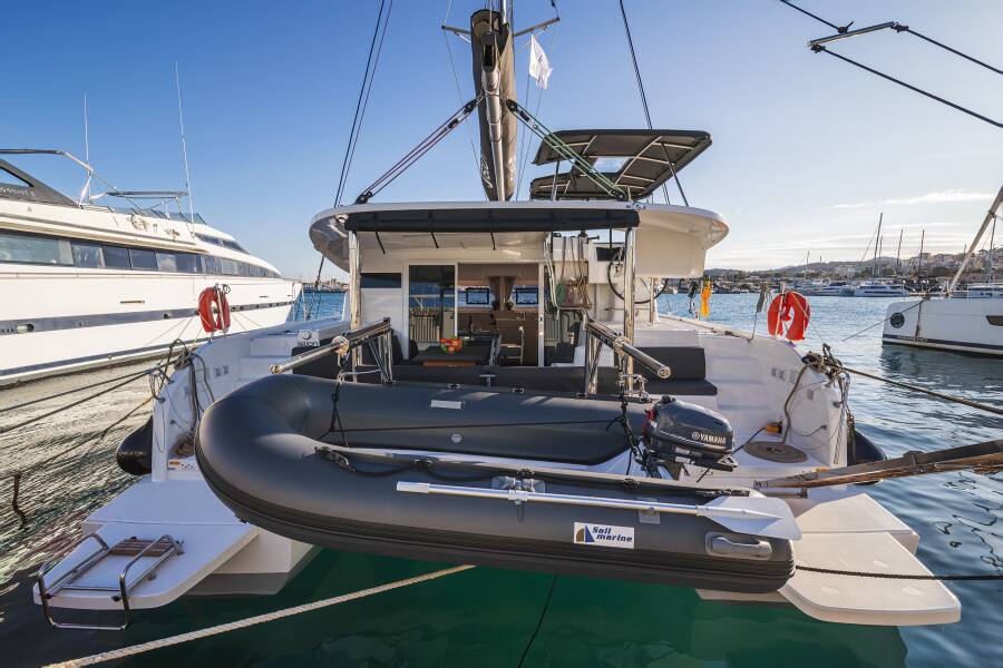 Lagoon 38 Alma Breeze