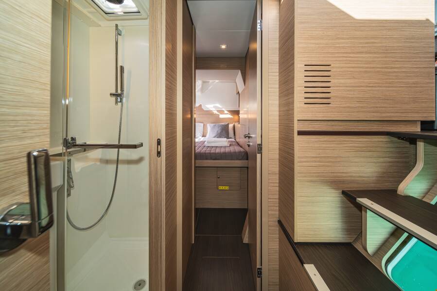 Lagoon 38 Alma Breeze