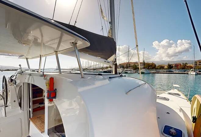 Lagoon 380 S2 Why Knot