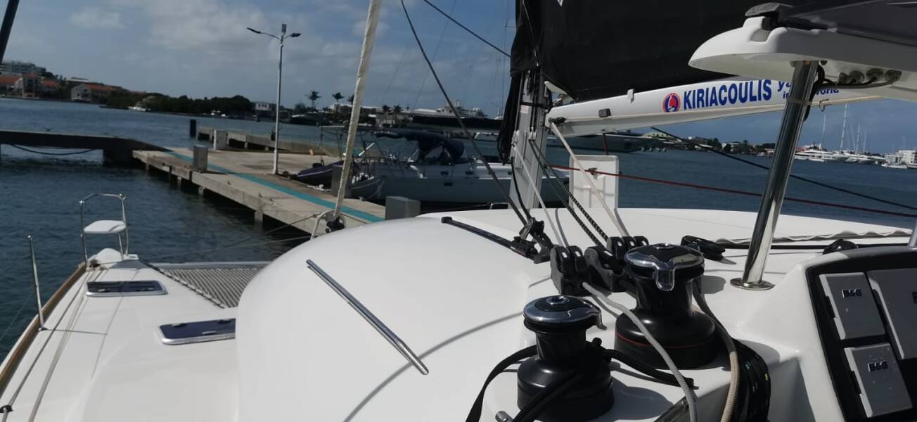 Lagoon 380 ECONOMY