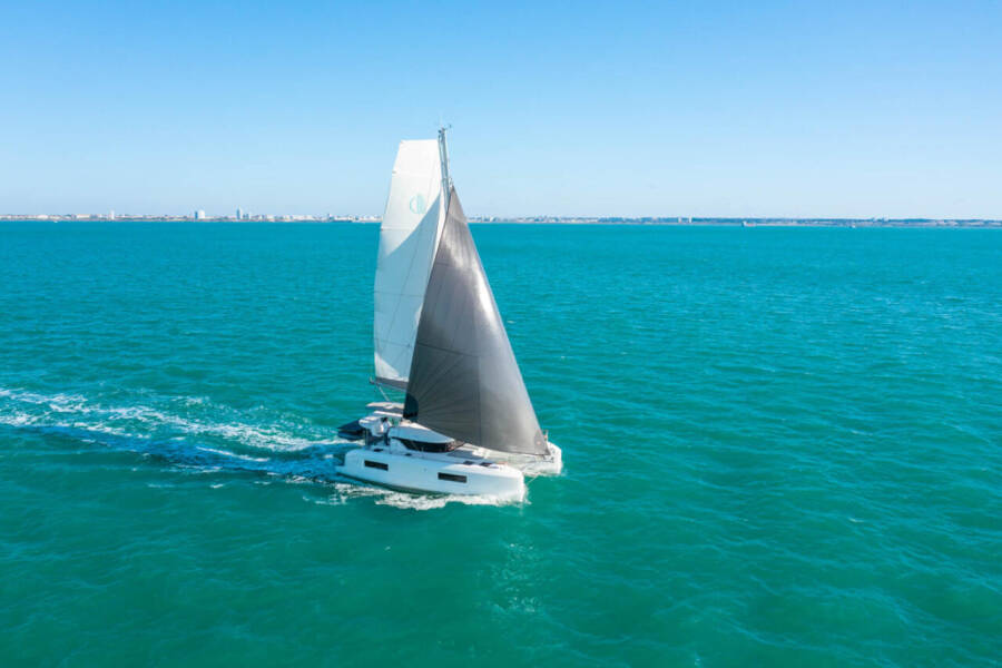 Lagoon 380 New
