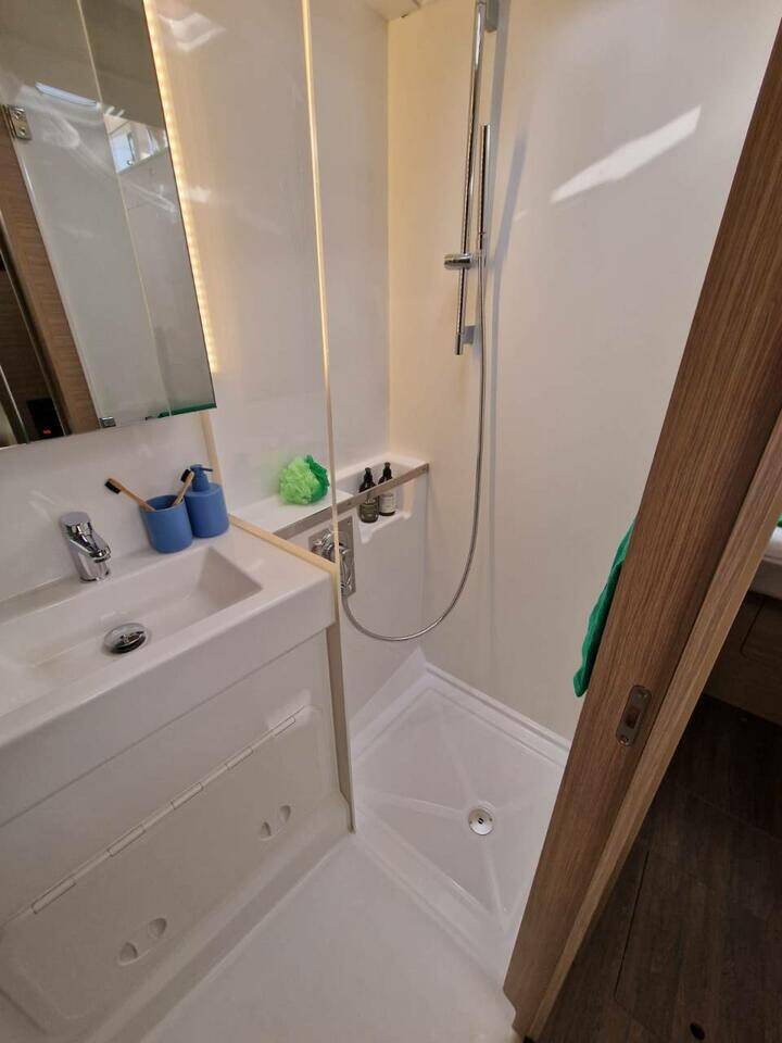 Lagoon 380 New