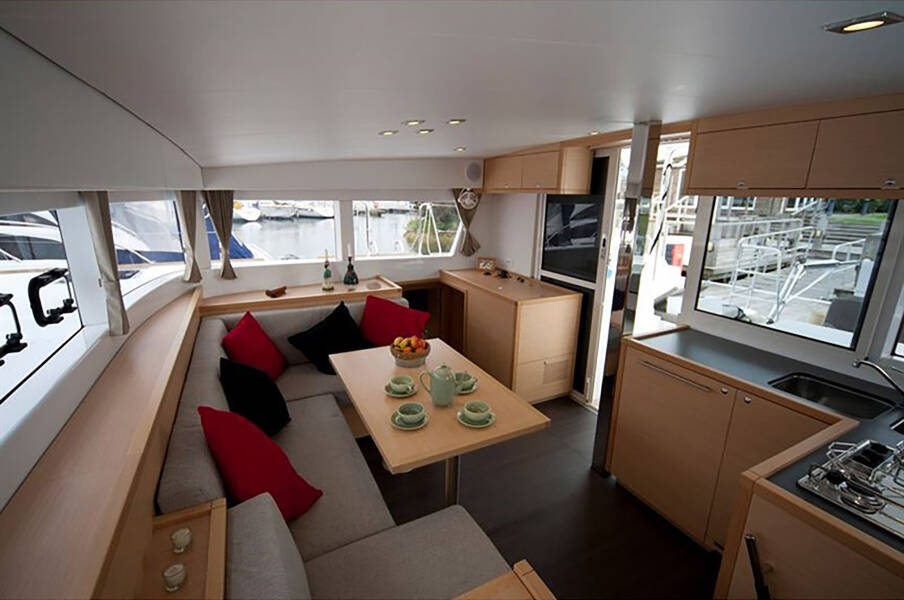 Lagoon 39 ECONOMY