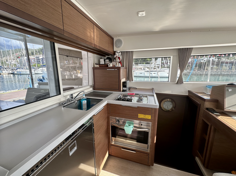 Lagoon 40 Sail Castor