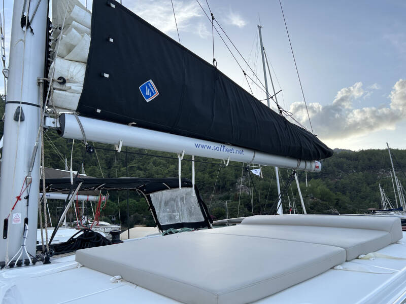 Lagoon 40 Sail Agena