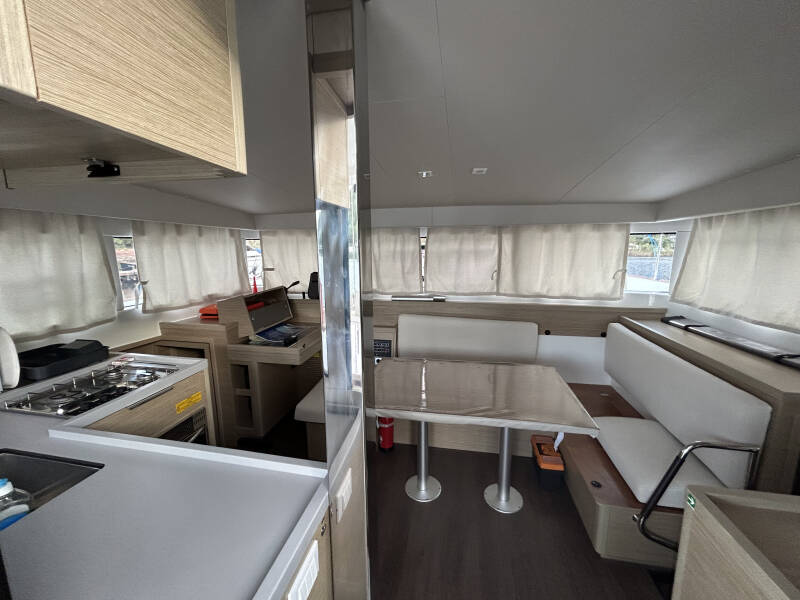 Lagoon 40 Sail Agena