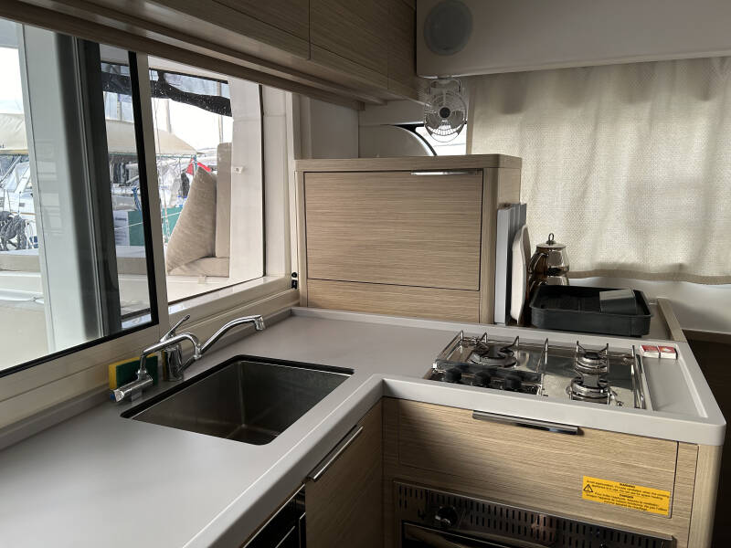 Lagoon 40 Sail Agena