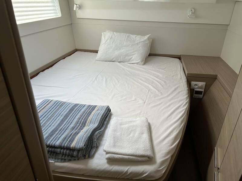 Lagoon 40 Sail Agena