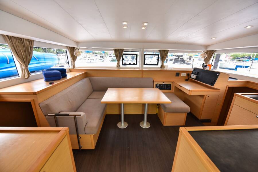 Lagoon 400 S2 Emilio