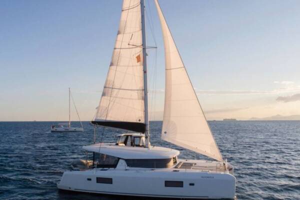 Lagoon 42 Notorious