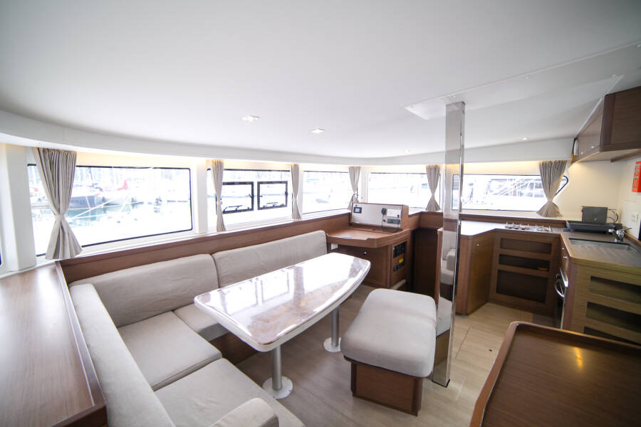 Lagoon 42 Sail Adasu