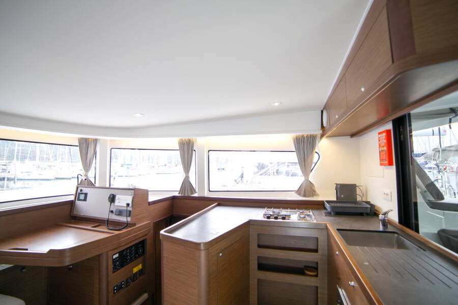 Lagoon 42 Sail Adasu