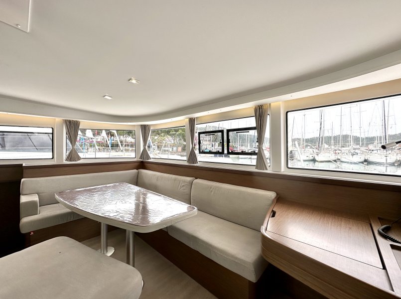 Lagoon 42 Sail Arcturus