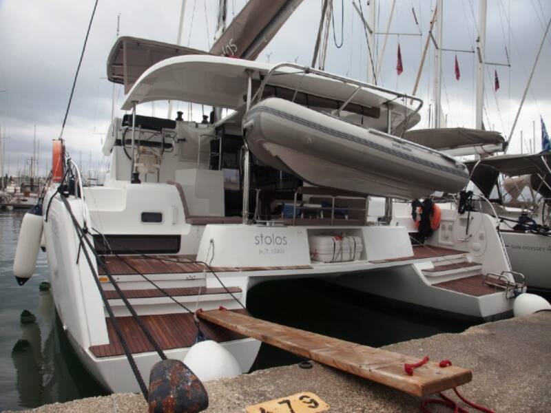 Lagoon 42 Stolos