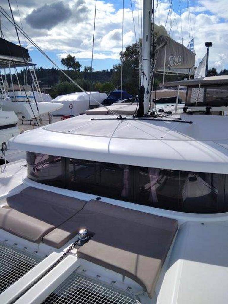 Lagoon 42 Stolos