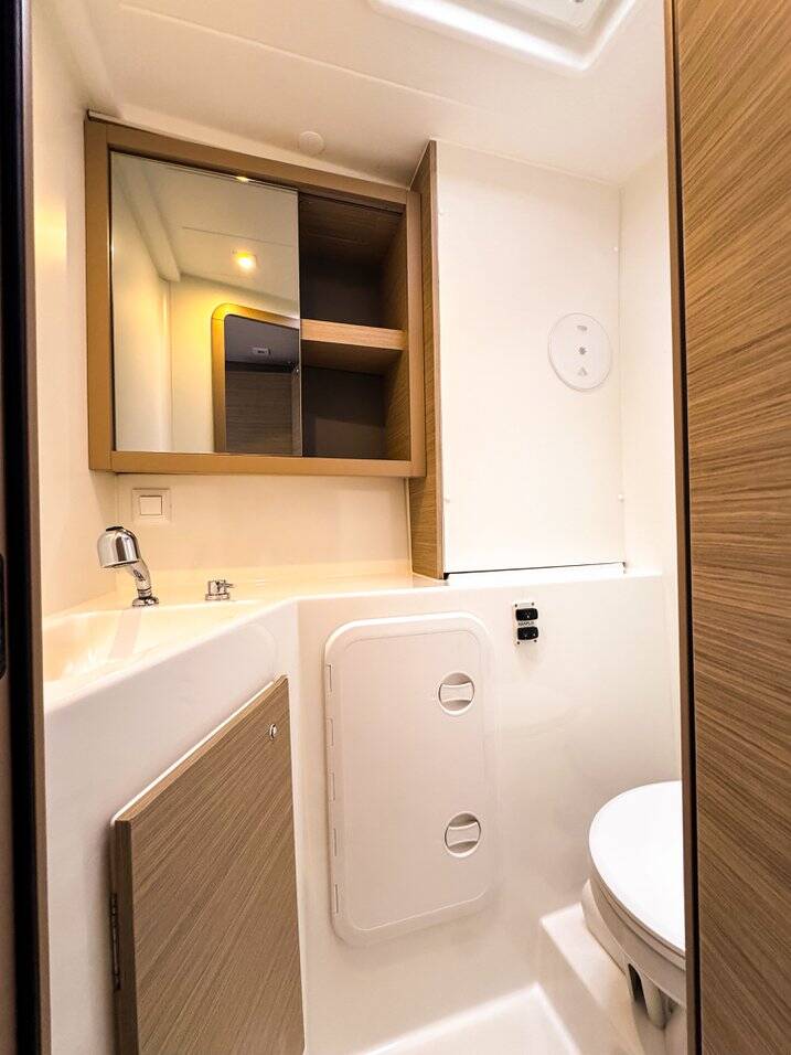 Lagoon 42 Golden Bride