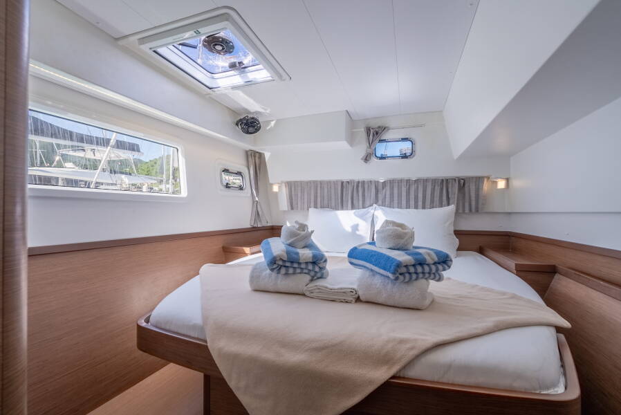 Lagoon 42 Arctic Fantasy II