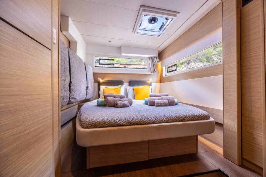 Lagoon 43 Michelangelo