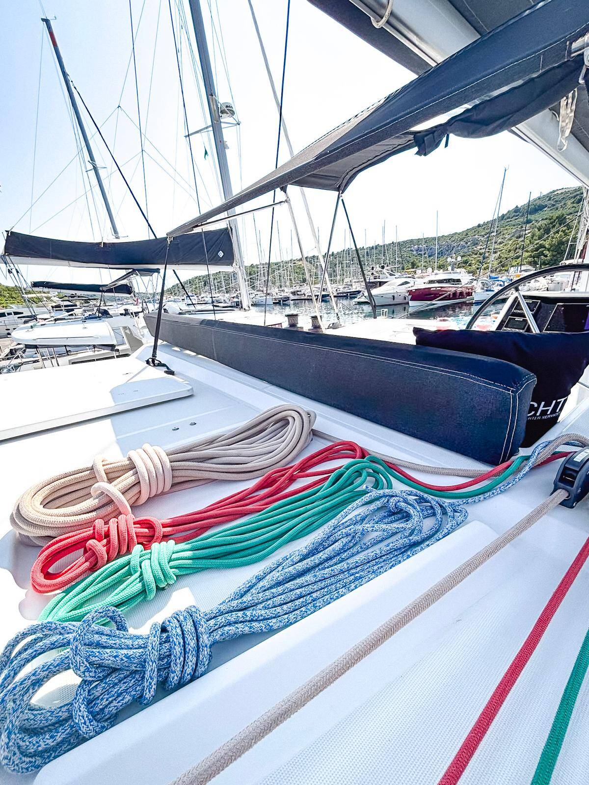 Lagoon 450 F Red Twin II