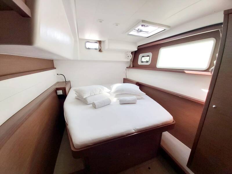 Lagoon 450 F Red Twin II