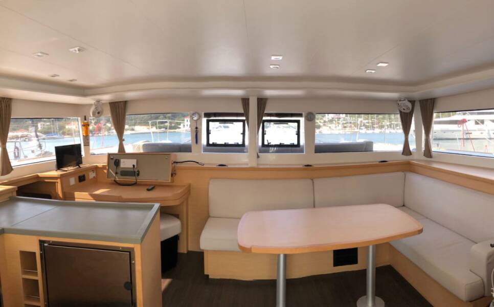 Lagoon 450 F Aristofanis